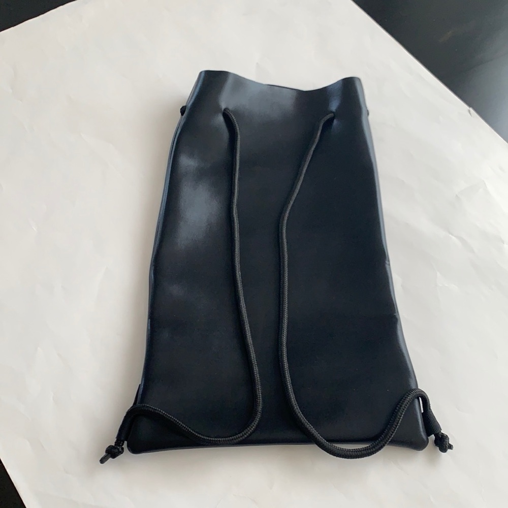 NWOT TRIANGL Neoprene Backpack